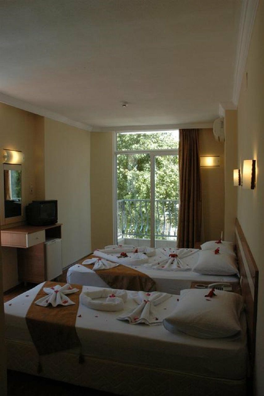 Ercan Han Hotel 이크멜러 외부 사진